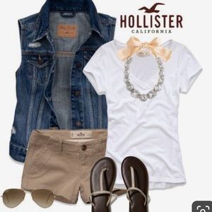 ⭐️ Bundle of Hollister Khaki Shorts
